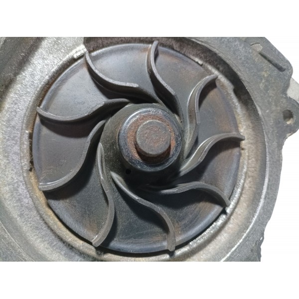 Bomba De Água Mercedes Benz Sprinter 2013