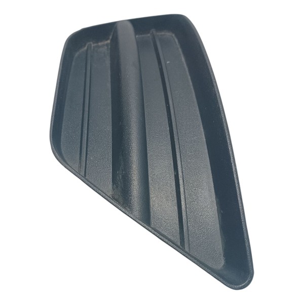 Moldura Farol Milha Lado Direito Ford Focus 2005