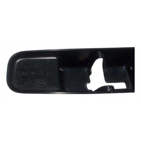 Acabamento Trava Banco Lado Direito Ford Focus 2006
