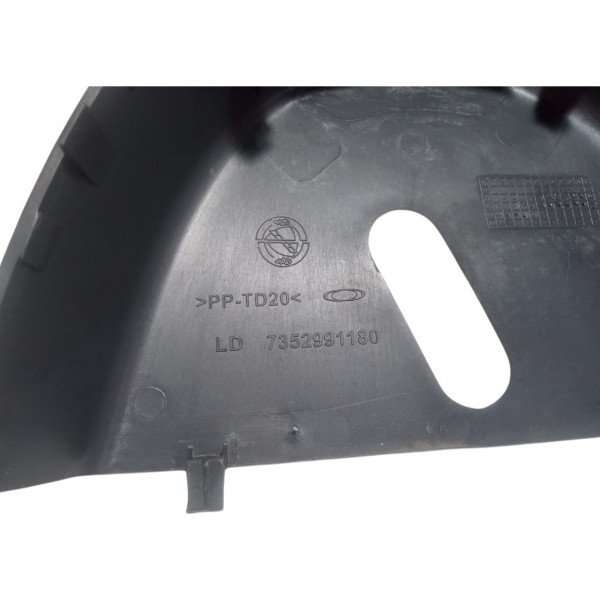 Moldura Superior Coluna Traseira Direita Fiat Doblo 2008