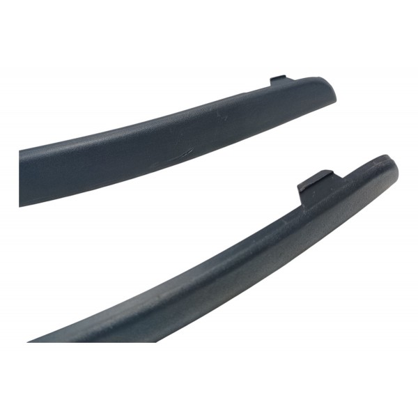 Friso Parachoque Dianteiro Ford Focus 2005 Par