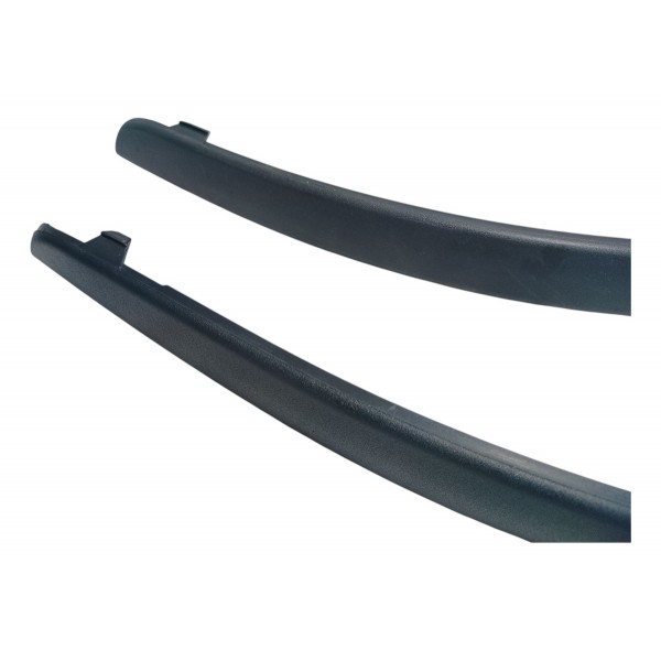 Friso Parachoque Dianteiro Ford Focus 2005 Par