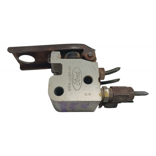 Válvula Equalizadora  Freio Ford Courier 1998