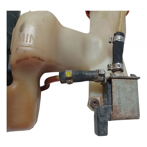 Reservatório Partida Frio Gm Corsa Montana 2010