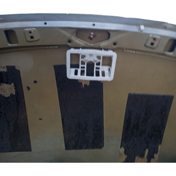 Teto Fiat Strada 2006 Com Detalhes