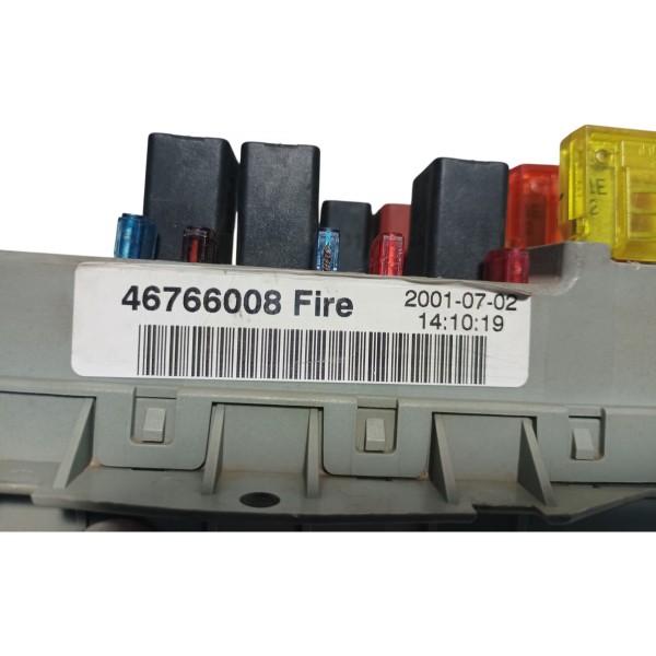 Caixa Fusível Fiat Palio Fire 2002