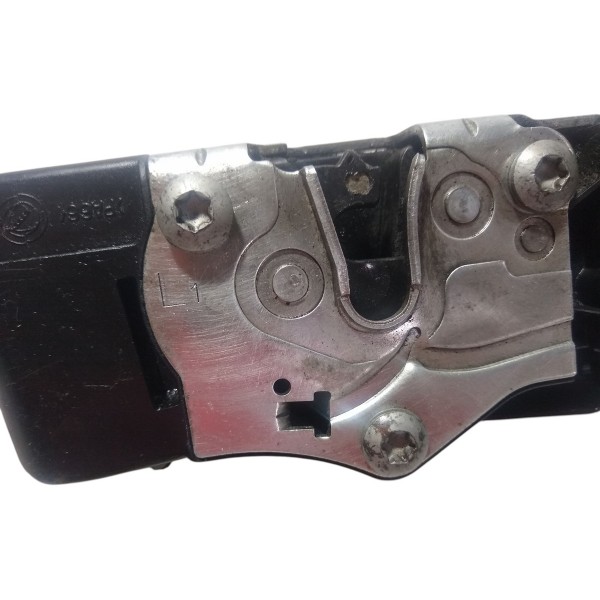 Fechadura Porta Dianteira Esquerda Fiat Stilo 2005