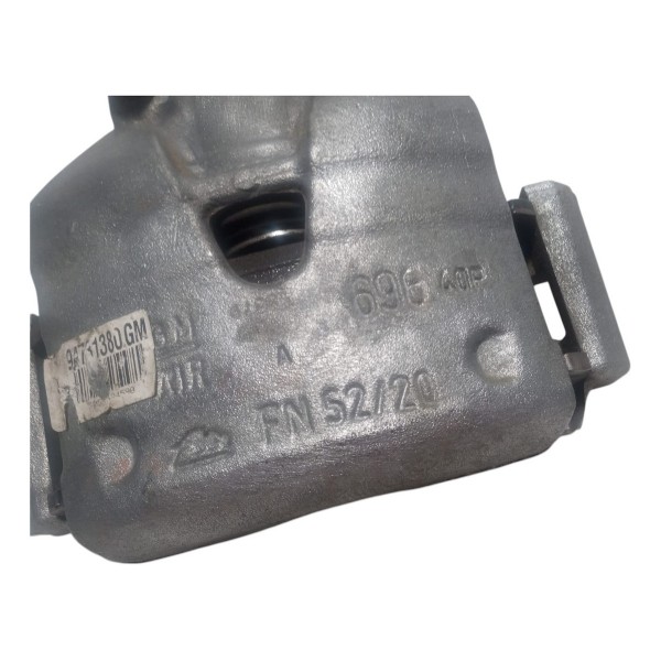 Pinça Freio Dianteira Direita Gm Prisma 1.4 2010 Usado