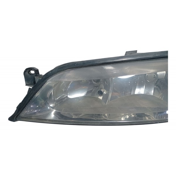 Farol Lado Esquerdo Gm Vectra 1999 Recuperado
