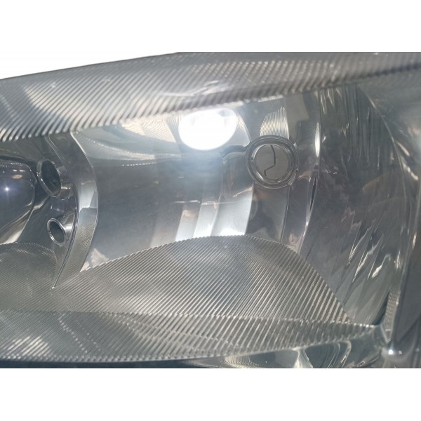 Farol Lado Esquerdo Gm Vectra 1999 Recuperado