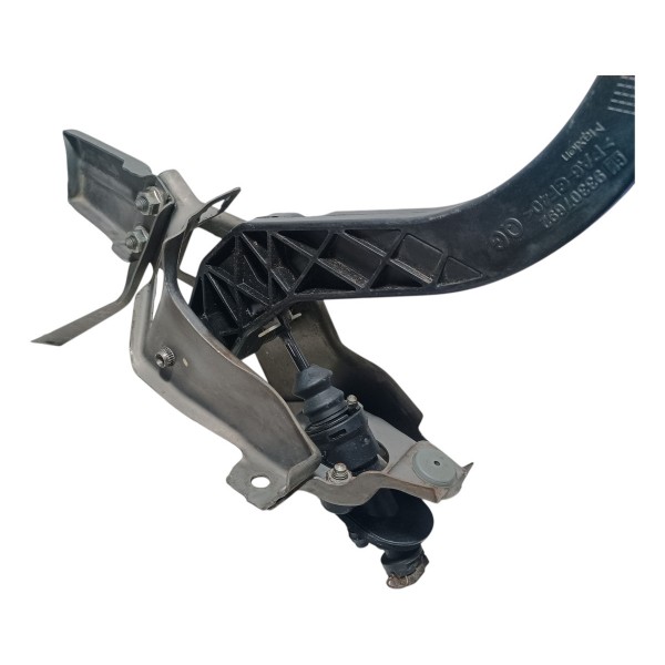 Pedal Com Atuador Embreagem Gm Corsa 1.8 2009
