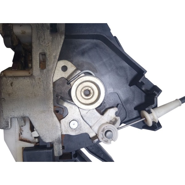 Fechadura Traseira Esquerda Ford Focus 2005