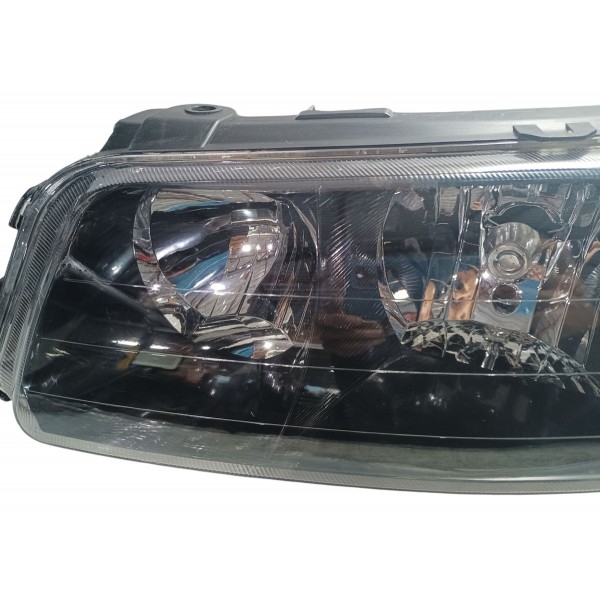 Farol Lado Esquerdo Máscara Negra Duplo Vw Gol G3 2004 Esquerdo/motorista