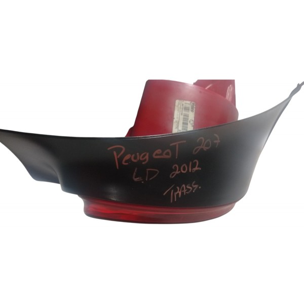 Lanterna Traseira Direita Peugeot 207 2012 Direito/passageiro Bordô