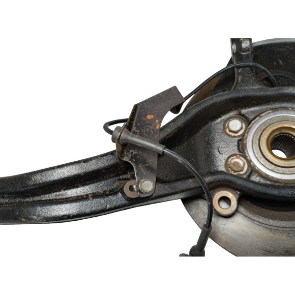 Montante Roda Dianteiro Esquerdo Nissan Frontier 2010 4x4