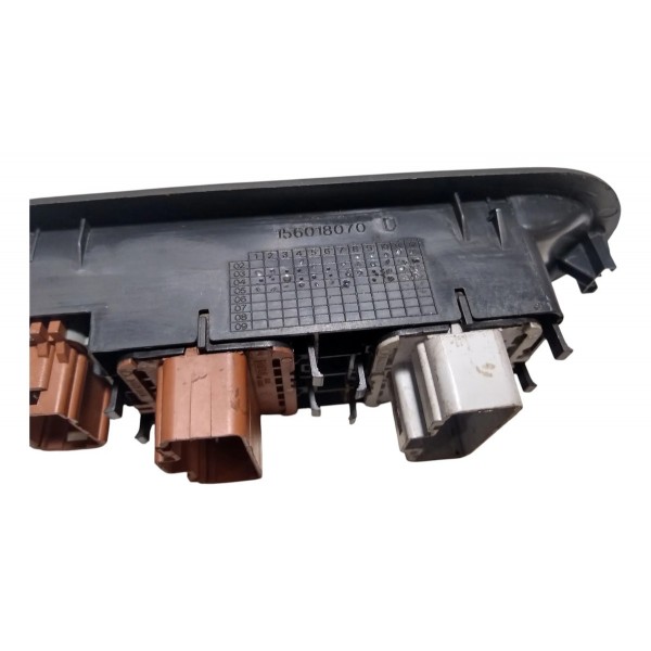 Botão Vidro Porta Dianteira Esquerda Renault Megane 2008