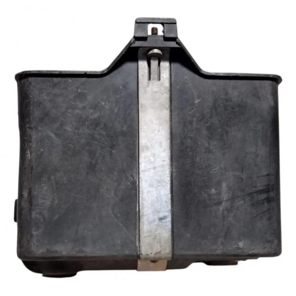 Suporte Bateria Ford Fiesta 2000 Com Detalhe Preto