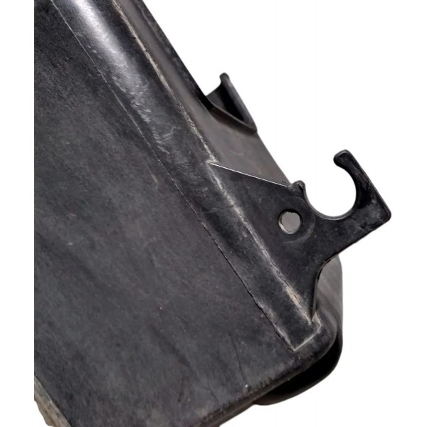 Suporte Bateria Ford Fiesta 2000 Com Detalhe Preto