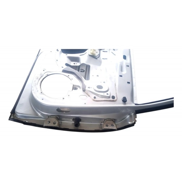 Porta Traseira Esquerda Citroen C4 Hatch 2010 Traseira Esquerdo Prateado