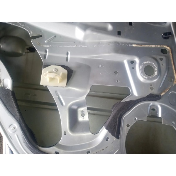 Porta Traseira Esquerda Citroen C4 Hatch 2010 Traseira Esquerdo Prateado