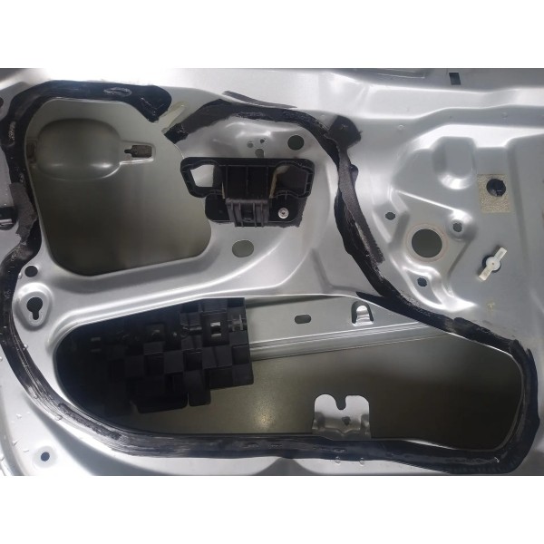 Porta Dianteira Esquerda Citroen C4 2010 Dianteira Esquerdo Prateado