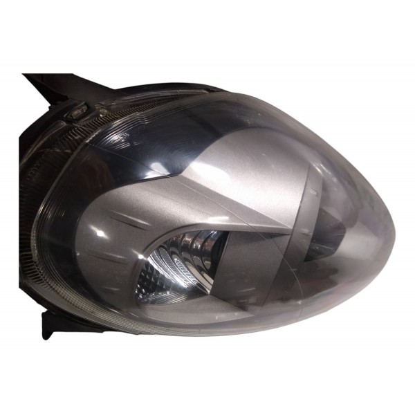 Farol Dianteiro Direito Fiat Punto 2013 Recuperado Direito/passageiro
