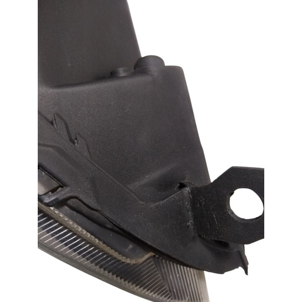 Farol Dianteiro Direito Fiat Punto 2013 Recuperado Direito/passageiro