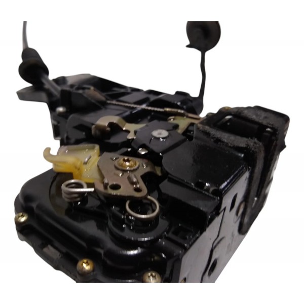 Fechadura Dianteira Esquerda Vw Polo Golf 2010 Com Detalhe