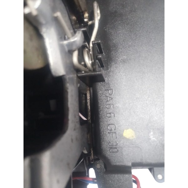 Fechadura Porta Traseira Direita Vw Golf 2004