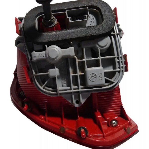 Lanterna Traseira Direita Vw Fox 2014 Direito/passageiro Vermelho