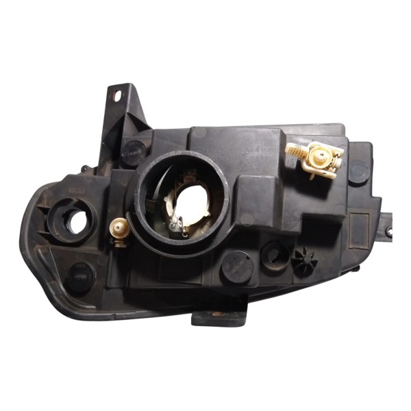 Farol Lado Direito Fiat Uno Vivace 2014 Recuperado Direito/passageiro