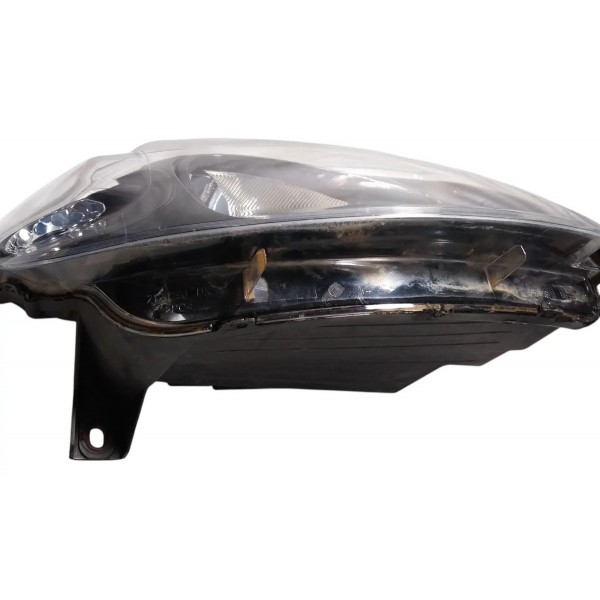 Farol Lado Direito Fiat Uno Vivace 2014 Recuperado Direito/passageiro