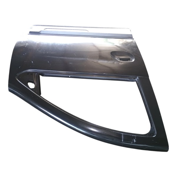 Porta Dianteira Direita Renault Duster 2020 Com Detalhes Dianteira Direito Preto