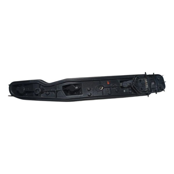 Soquete Lanterna Direita Gm Corsa Maxx Hatch 2009 Direito/passageiro Nenhuma