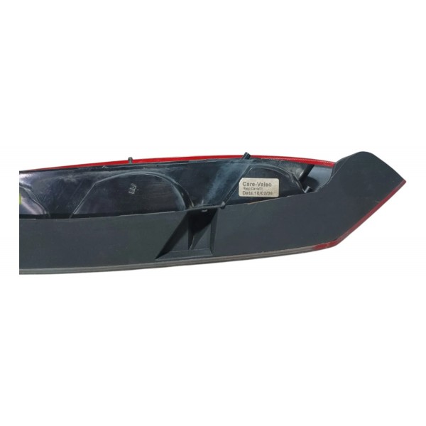 Lanterna Direita Gm Corsa Maxx Hatch 2009 Com Detalhe Direito/passageiro Vermelho