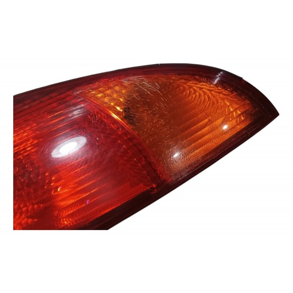 Lanterna Direita Ford Focus 2005 Com Detalhe Direito/passageiro Vermelho