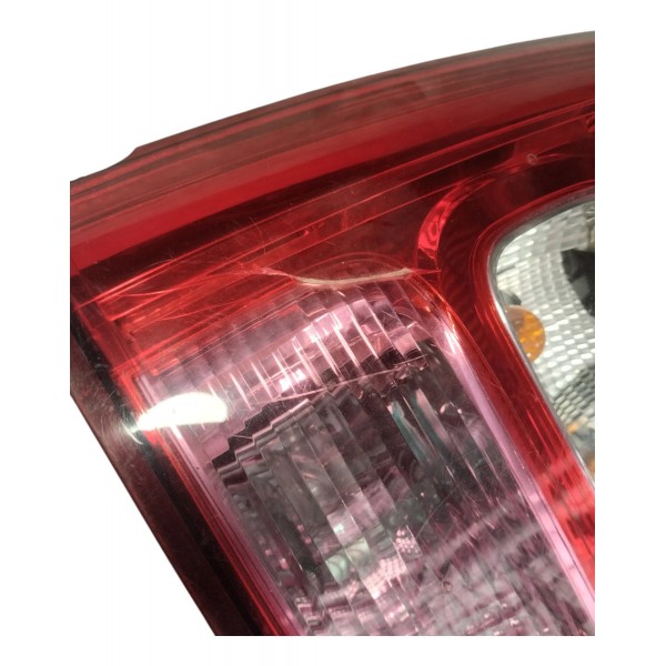 Lanterna Traseira Esquerda Renault Logan 2011 Detalhe Esquerdo/motorista Vermelho