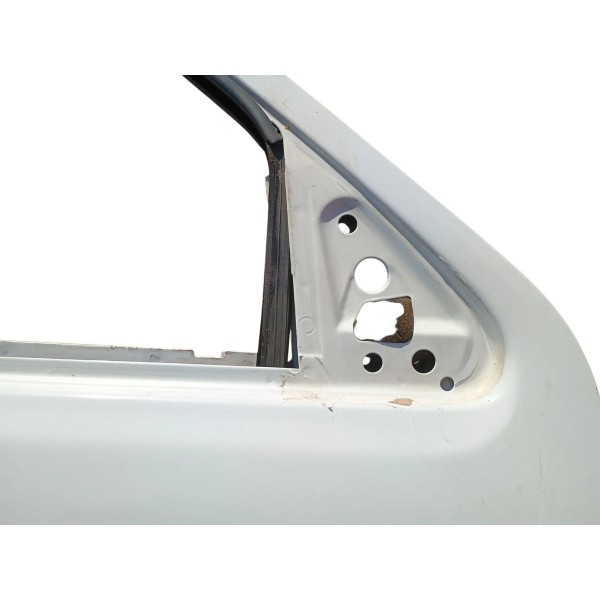 Porta Lado Direito Dianteira Ford Fiesta Courier 2004 Dianteira Direito Branco