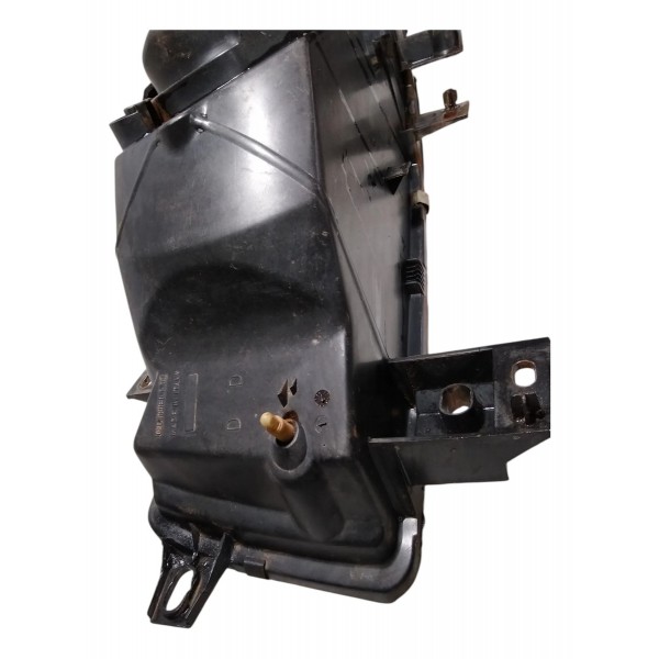 Farol Direito Renault Master 2003...2009 Direito/passageiro