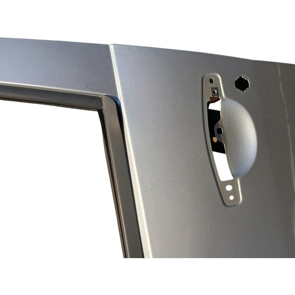 Porta Dianteira Lado Esquerdo Renault Sandero 2010 Dianteira Esquerdo Prateado