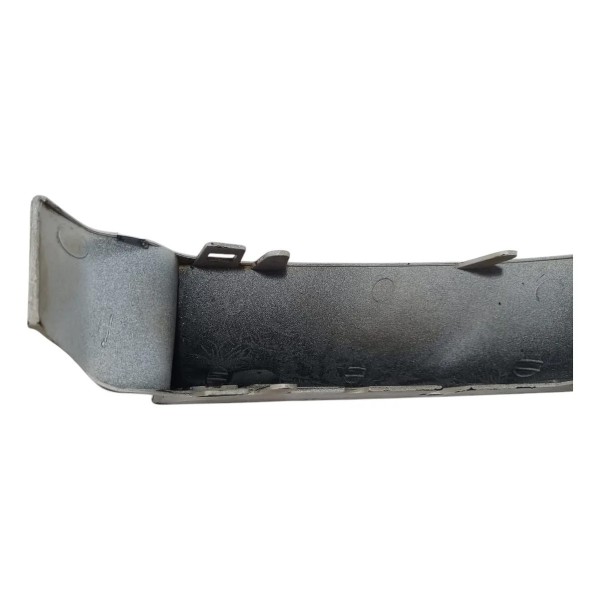 Moldura Lanterna Traseira Esquerda Gol G4 2007 Com Detalhe Branco
