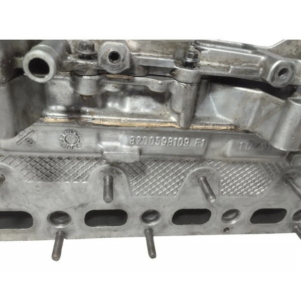 Cabeçote Motor Renault Megane 1.6 16v 2008 2012 Detalhe