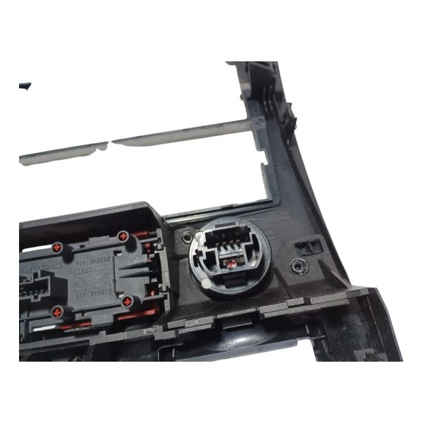 Moldura Painel Central Botões Renault Megane 2008