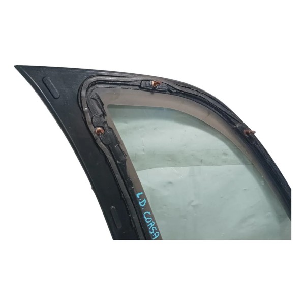 Vidro Fixo Traseiro Direito Gm Corsa Super 2002
