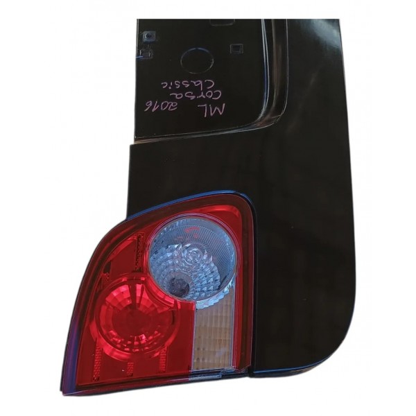 Moldura Acabamento Lanternas Porta Malas Gm Corsa Ls 2011