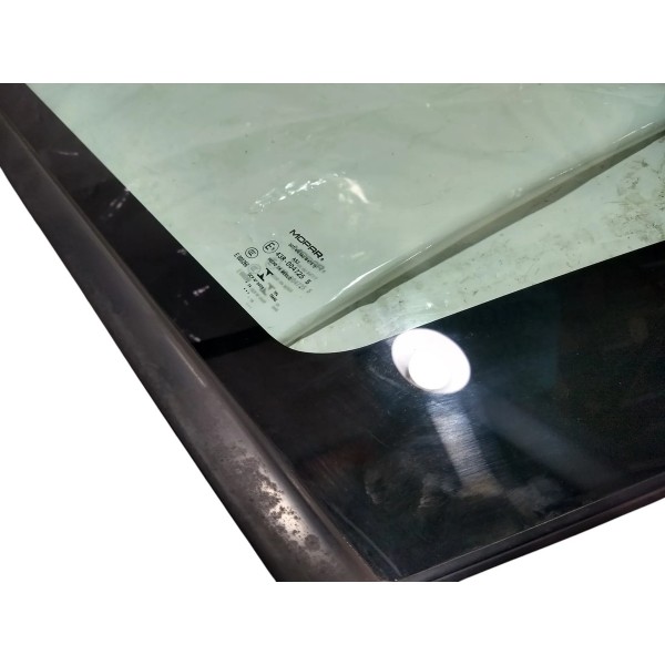 Vidro Fixo Lateral Direito Dodge Journey 20142014
