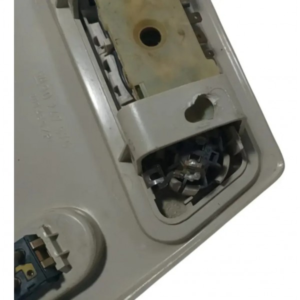 Luz De Teto Gm Omega 1992 À 1997 Com Detalhes