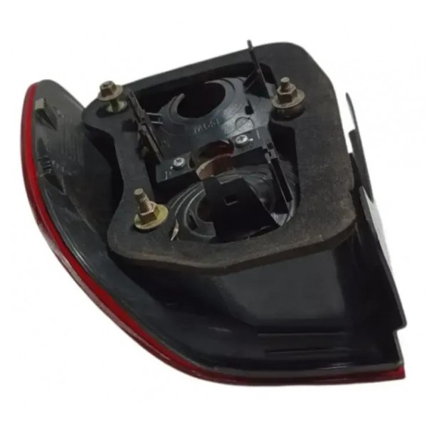 Lanterna  Esquerda Polo Sedan 2007 A 2014 (canto) Esquerdo/motorista Vermelho