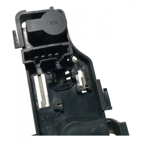 Soquete Circuito Lanterna Esquerda Vw Polo Sedan 2009 Preto